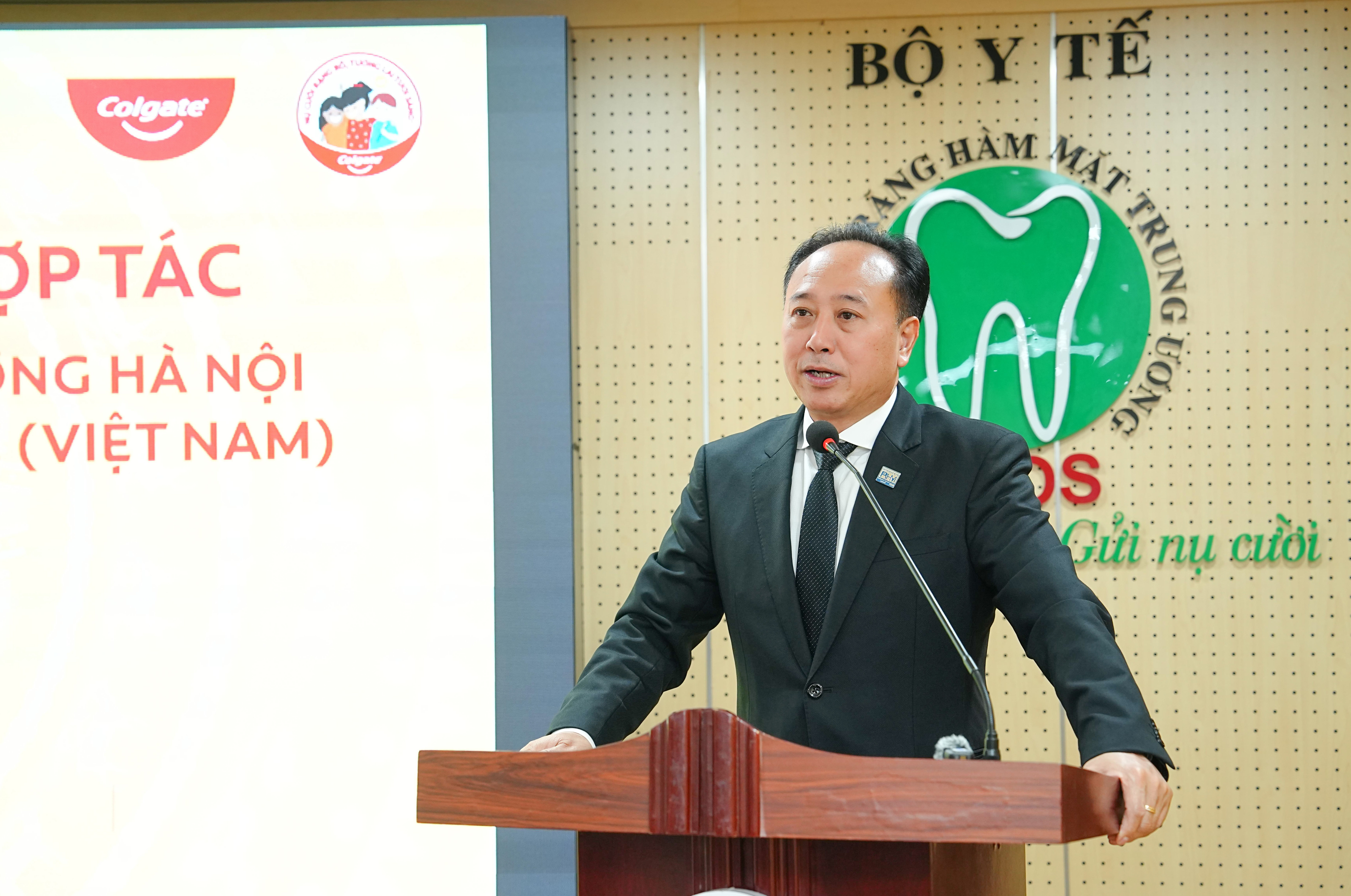 PGS.TS. Trần Cao Bính, Giám đốc Bệnh viện, Chủ tịch Liên đoàn Nha khoa Châu Á – Thái Bình Dương, Chủ tịch Hội Răng Hàm Mặt Việt Nam phát biểu